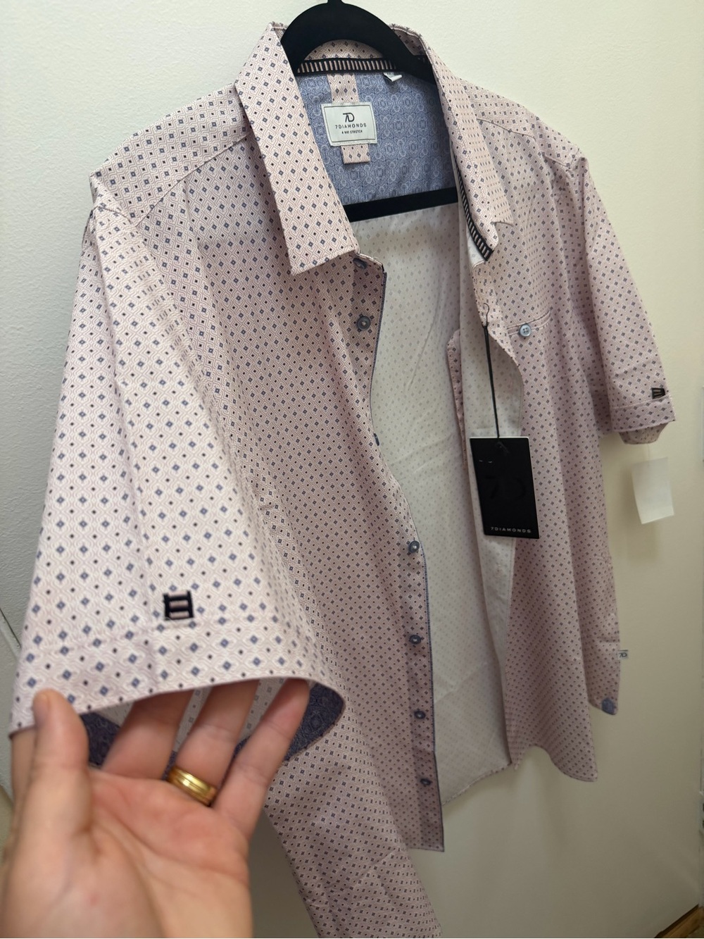 7 Diamonds Men's Light Pink Short Sleeve Button Down with Micro Pattern - Picture 7 of 12
